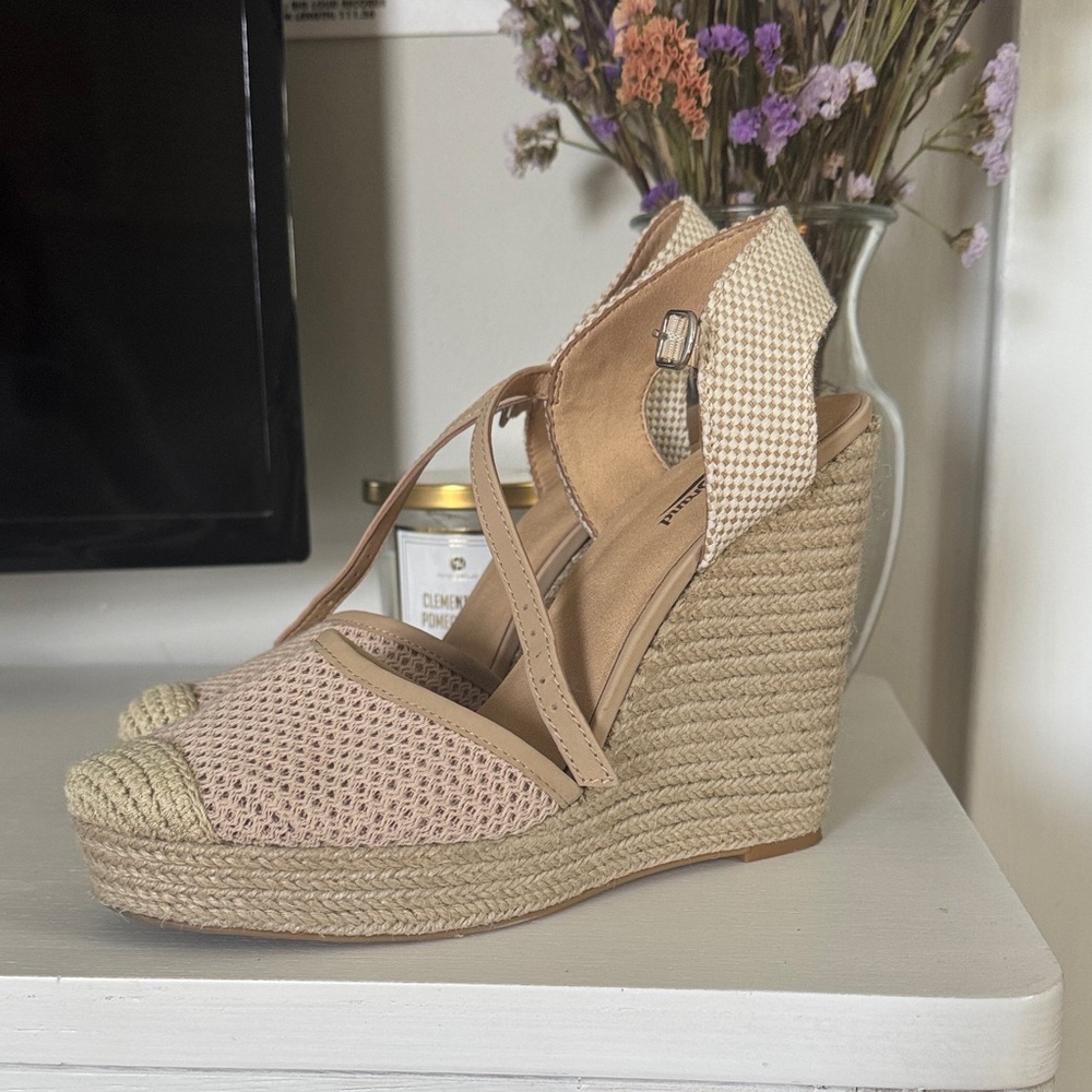 Women's Beige Wedge Sandals